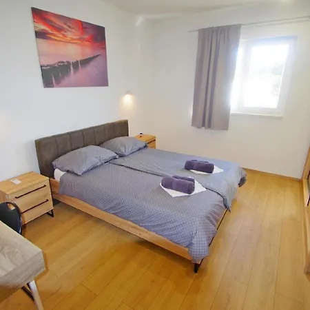 Holiday home Mit Privatpool Fuer 2 Personen 2 Ca 50 M In Sisan, Istrien Medulin Und Umgebung Sisan